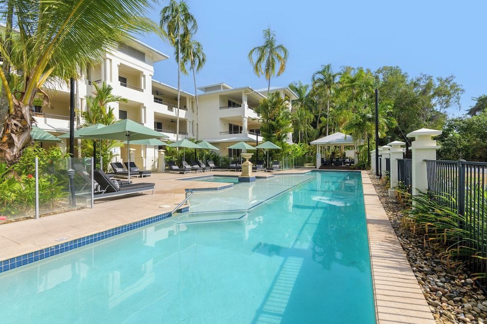 Mandalay Luxury Beachfront Apartments 1
