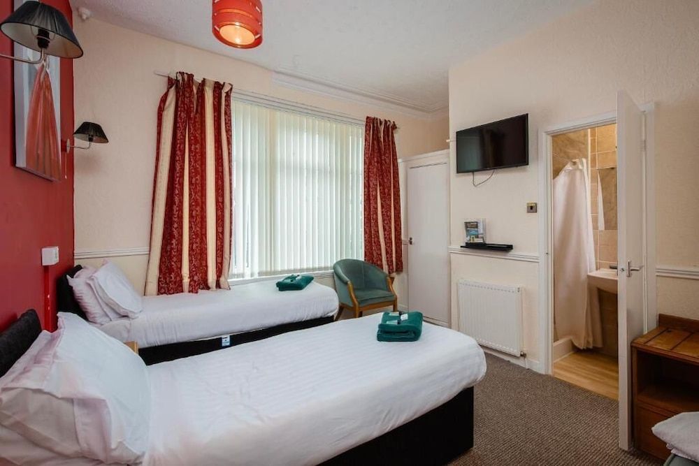 Lanayr Hotel Blackpool Limited 2