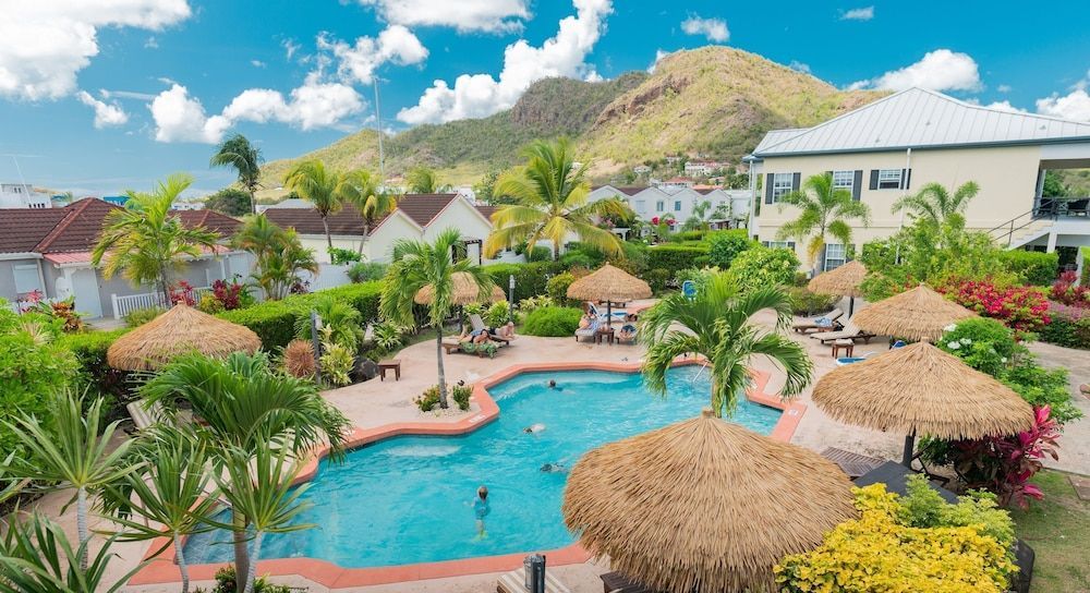 Colibri Court Antigua 1