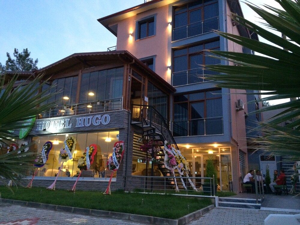 Hotel Hugo 1