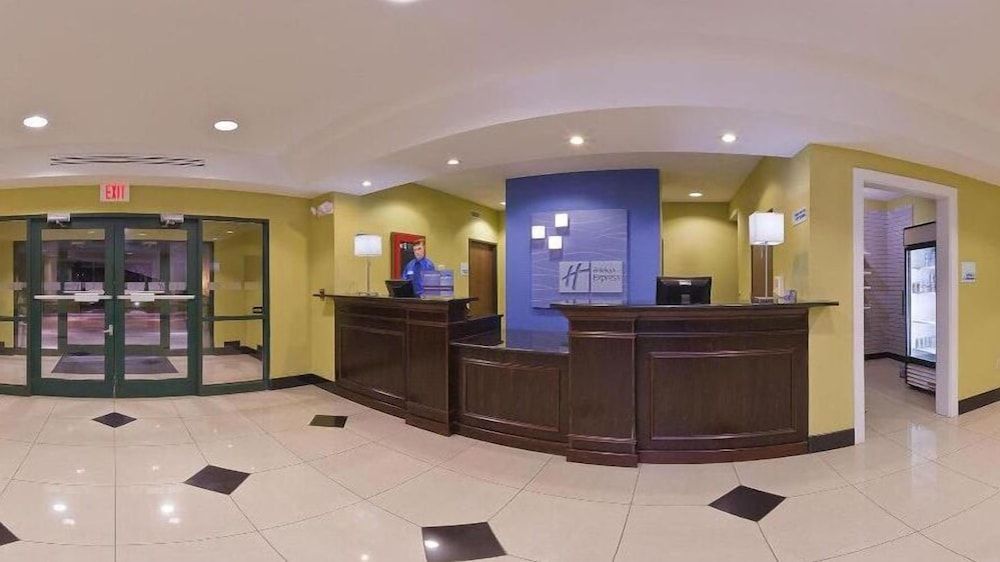 Holiday Inn Express Hotel & Suites Tell City by IHG 1