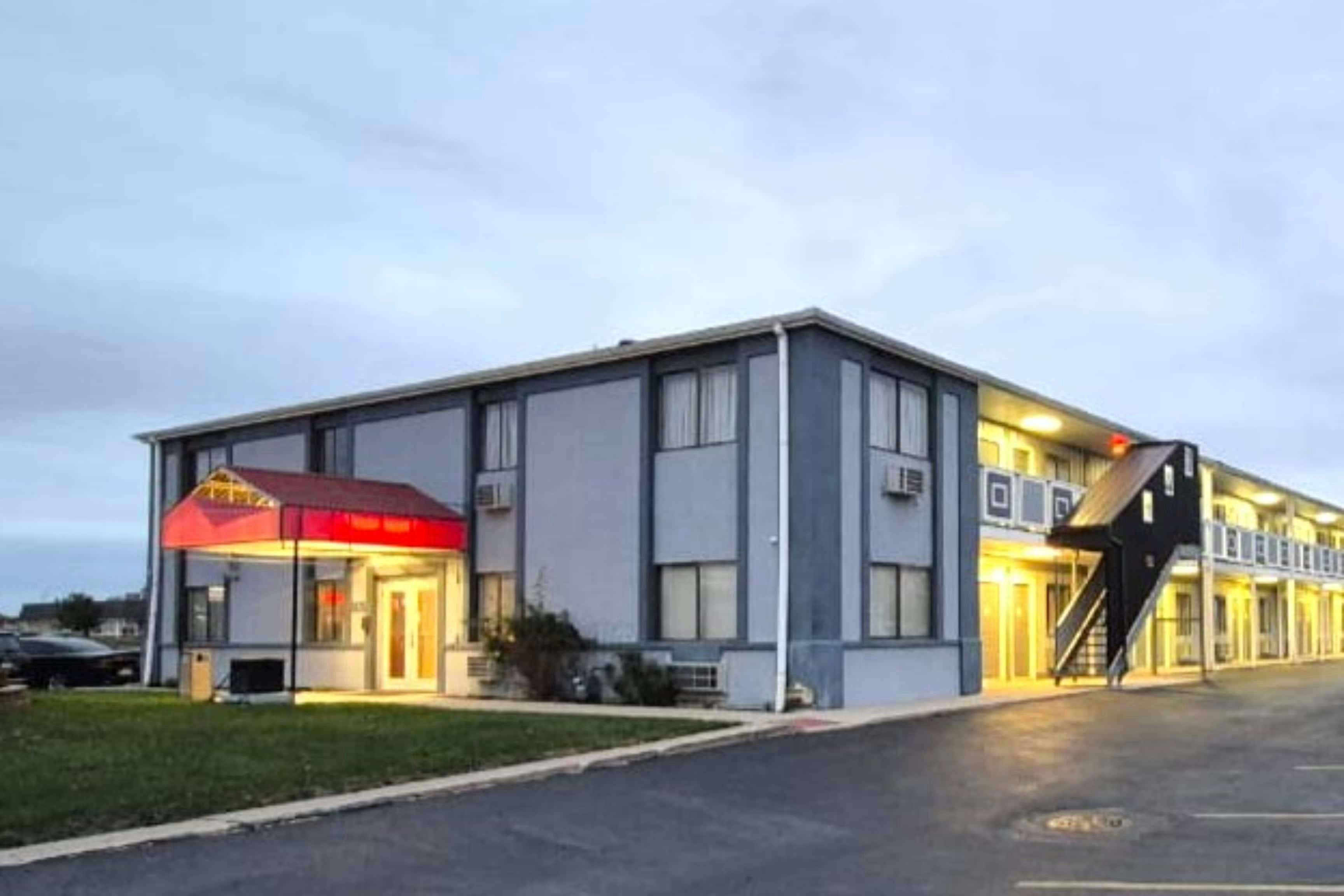 Economy Inn Merrillville I 65 1
