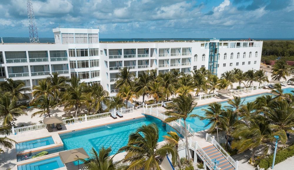 Belize Dive Haven Resort & Marina 1