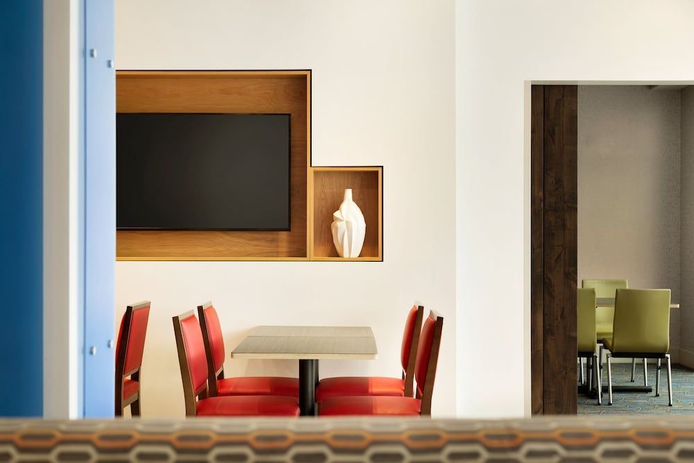 Holiday Inn Express CALHOUN SOUTH by IHG 2