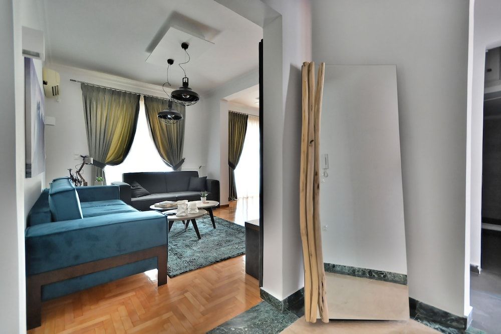 Acropolis Executive Residences 2