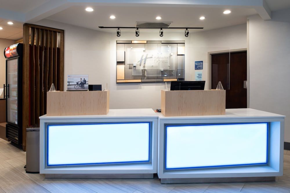Holiday Inn Express CINCINNATI WEST by IHG 2