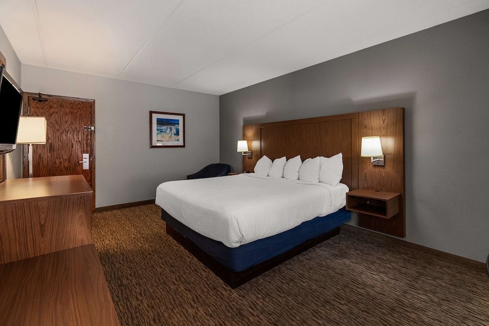 Best Western Bridgeview Hotel 1