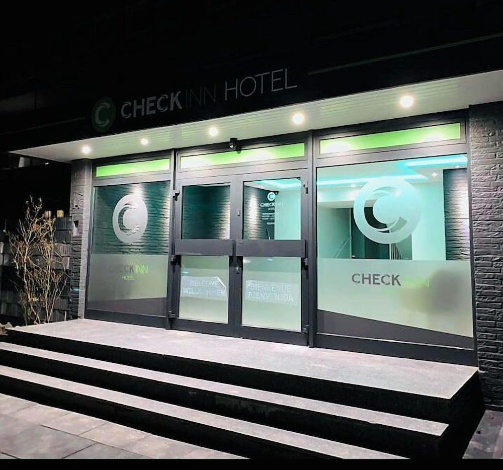 Checkinn Hotel 1