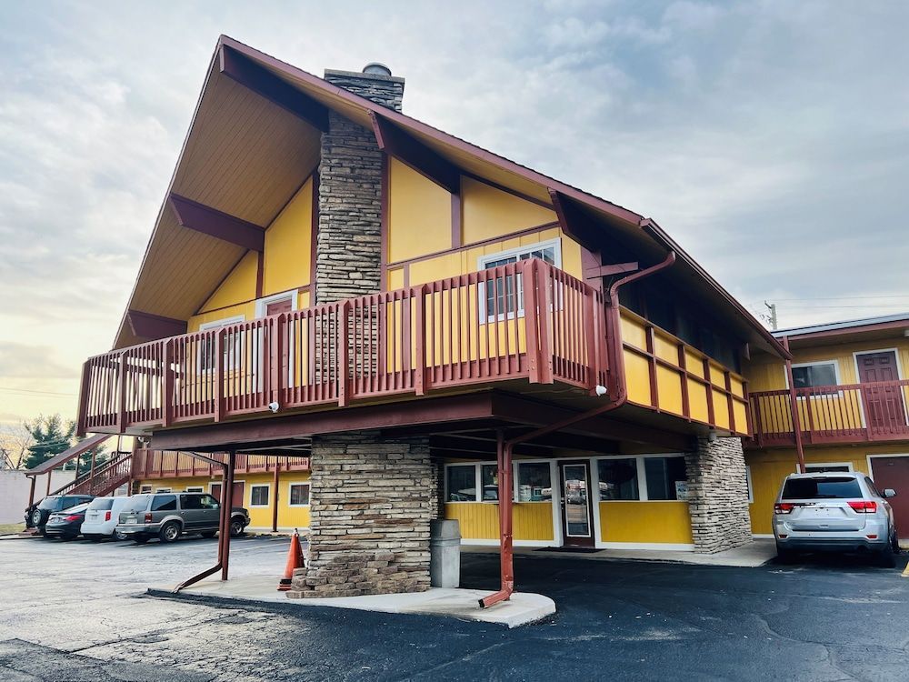 Clayton House Motel 1