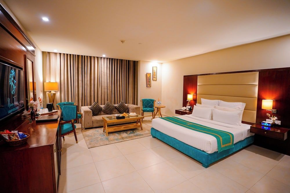 Nine Tree Luxury Hotel & Suites Lahore 2