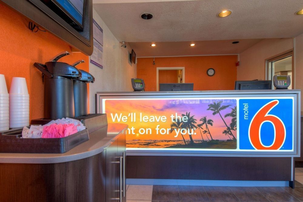 Motel 6-San Ysidro, CA - San Diego - Border 2