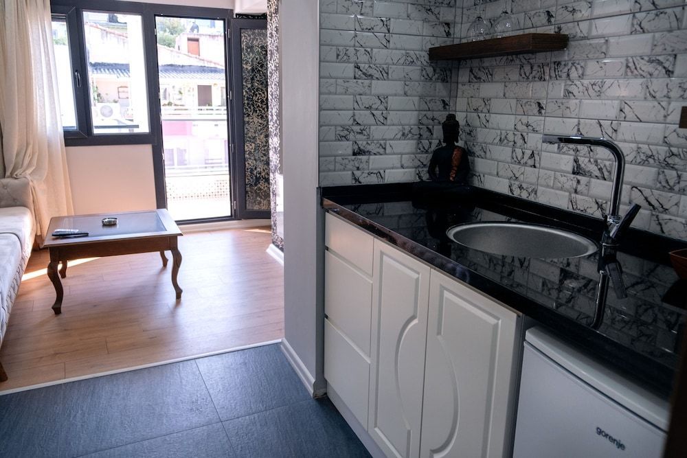 Mira Hotel Küçükyalı 2