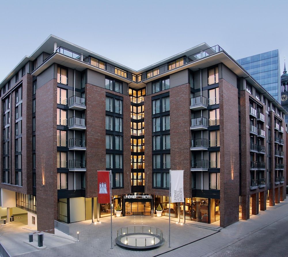 Lindner Hotel Hamburg am Michel, part of JdV by Hyatt 1