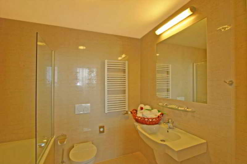 Hotel Ruby Blue 1