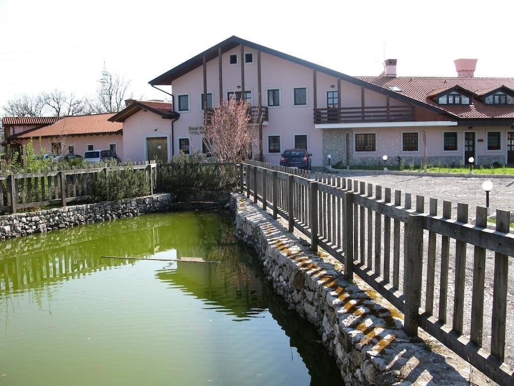 Bajta Fattoria Carsica 1