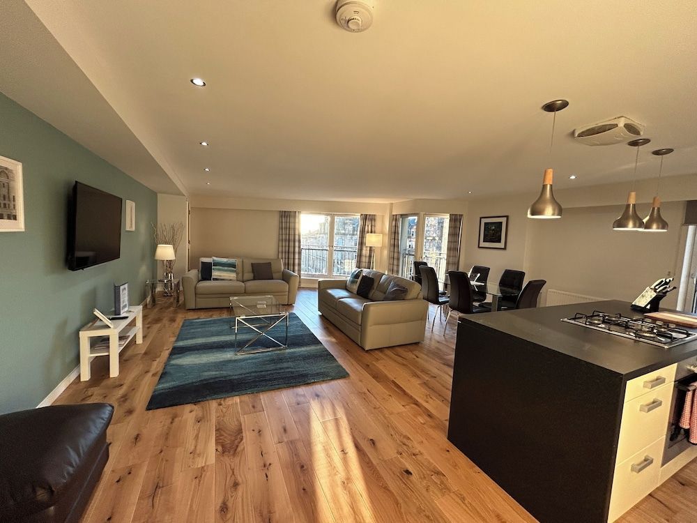 Tolbooth Apartments by Principal Apartments 1