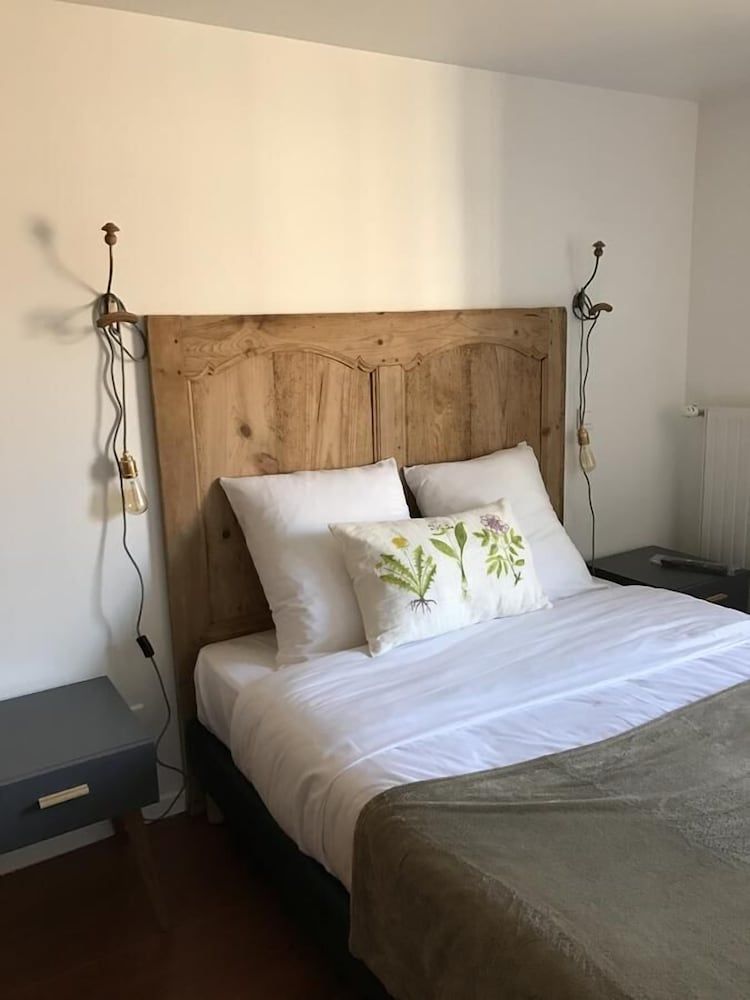 Logis Hôtel O Lodge 2
