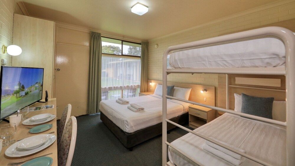 Junee Motor Inn 2