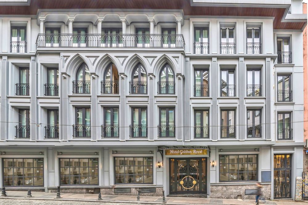 Golden Royal Hotel & SPA 1