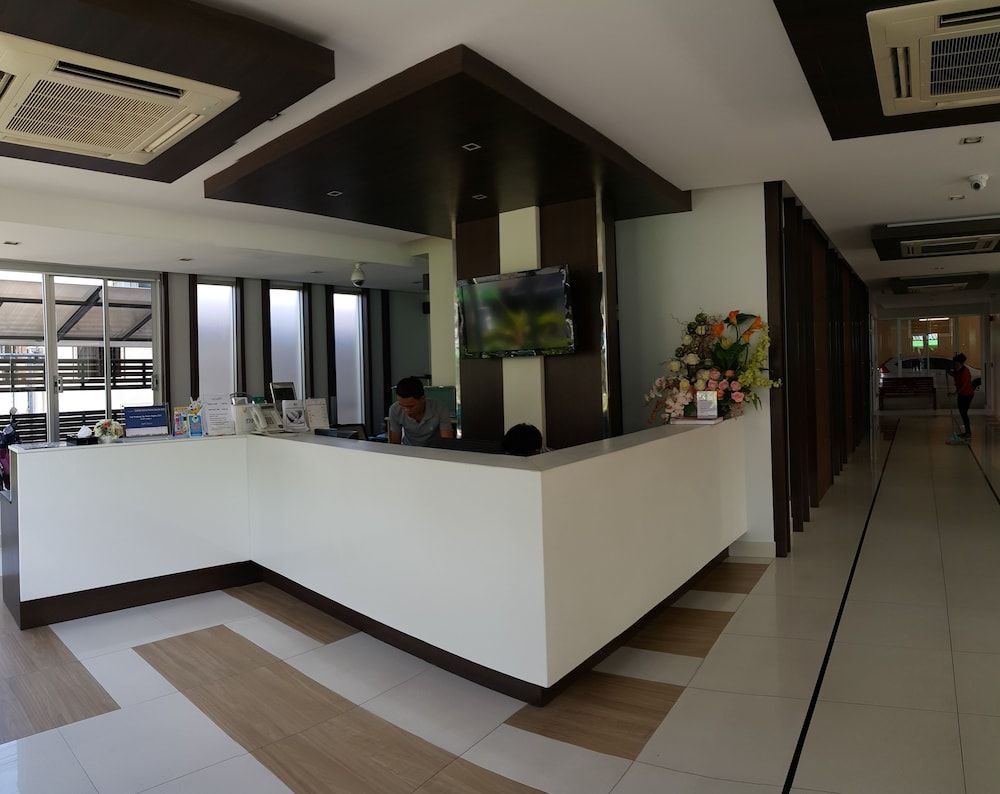 April Suites 2