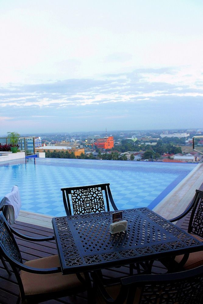 Central Park Tower Resort 1