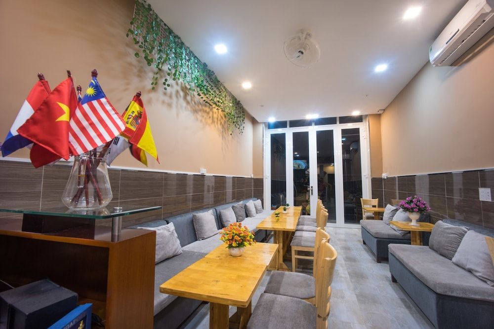 Language Exchange Hostel 1 2