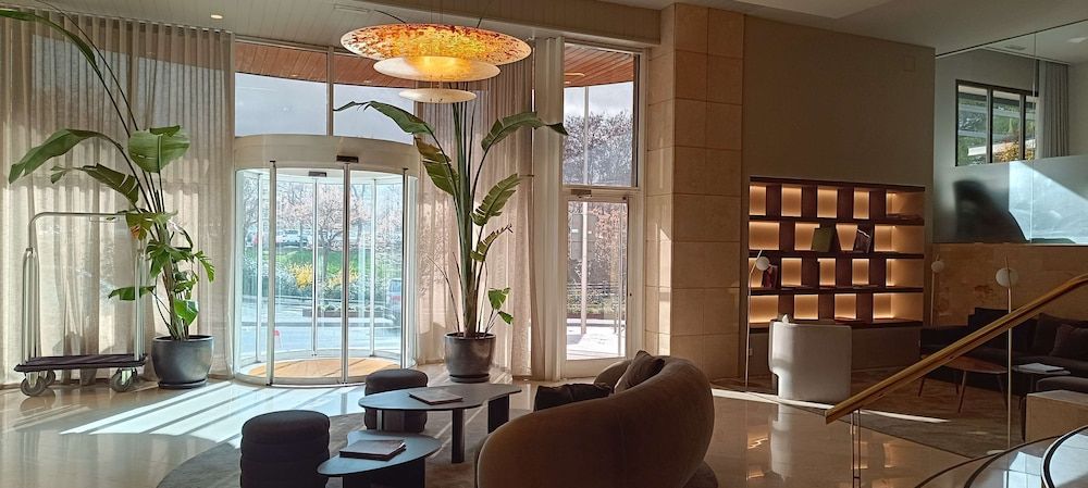 Best Western Premier CMC Girona 2