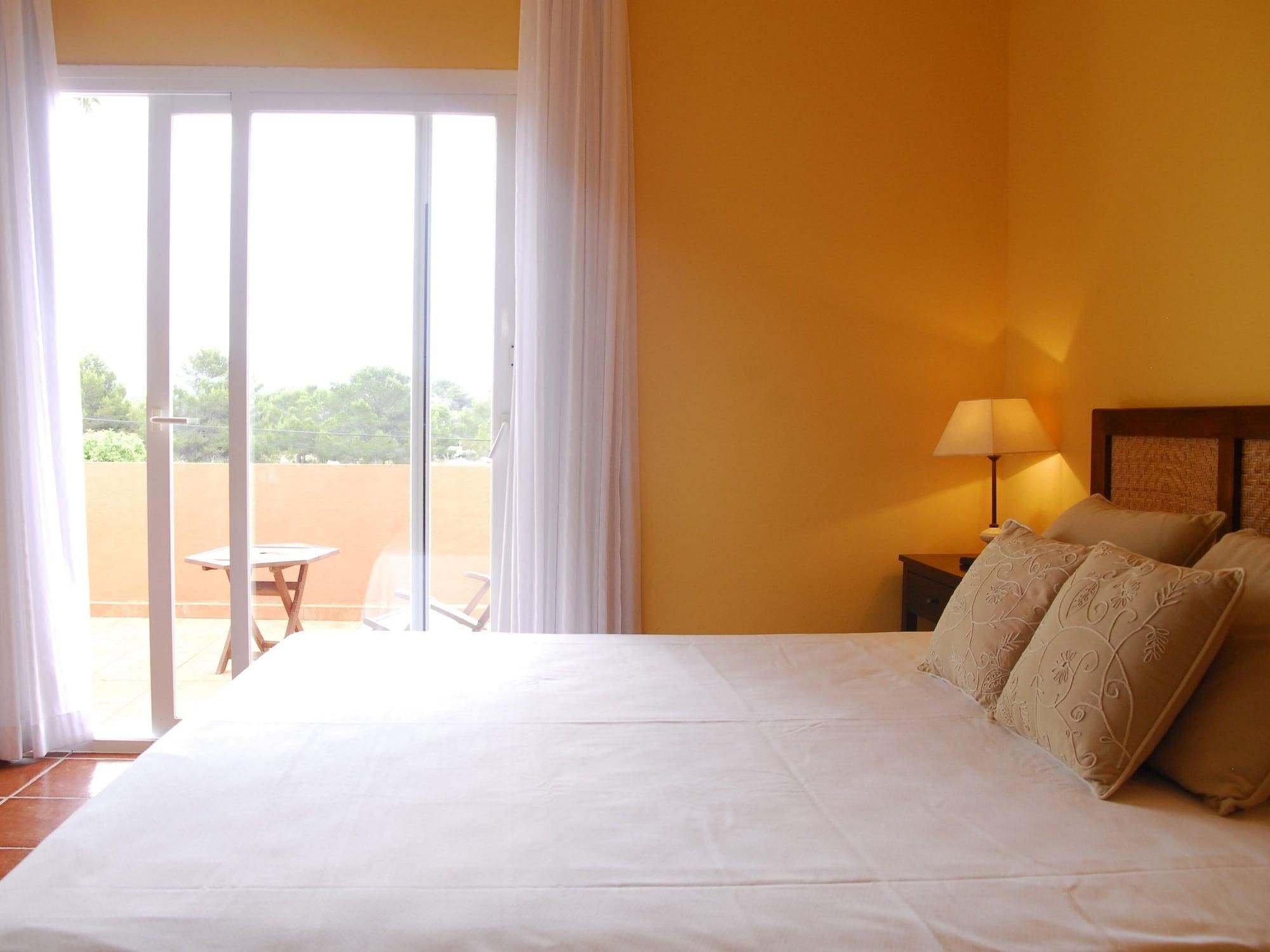Boutique Hostal La Curandera de Salinas 1