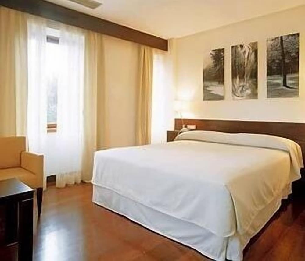 Iberik Gran Balneario de Guitiriz 2