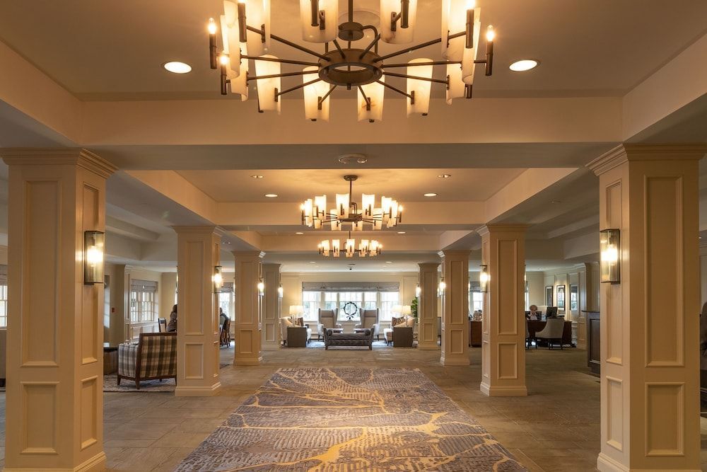 Williamsburg Lodge, Autograph Collection 2