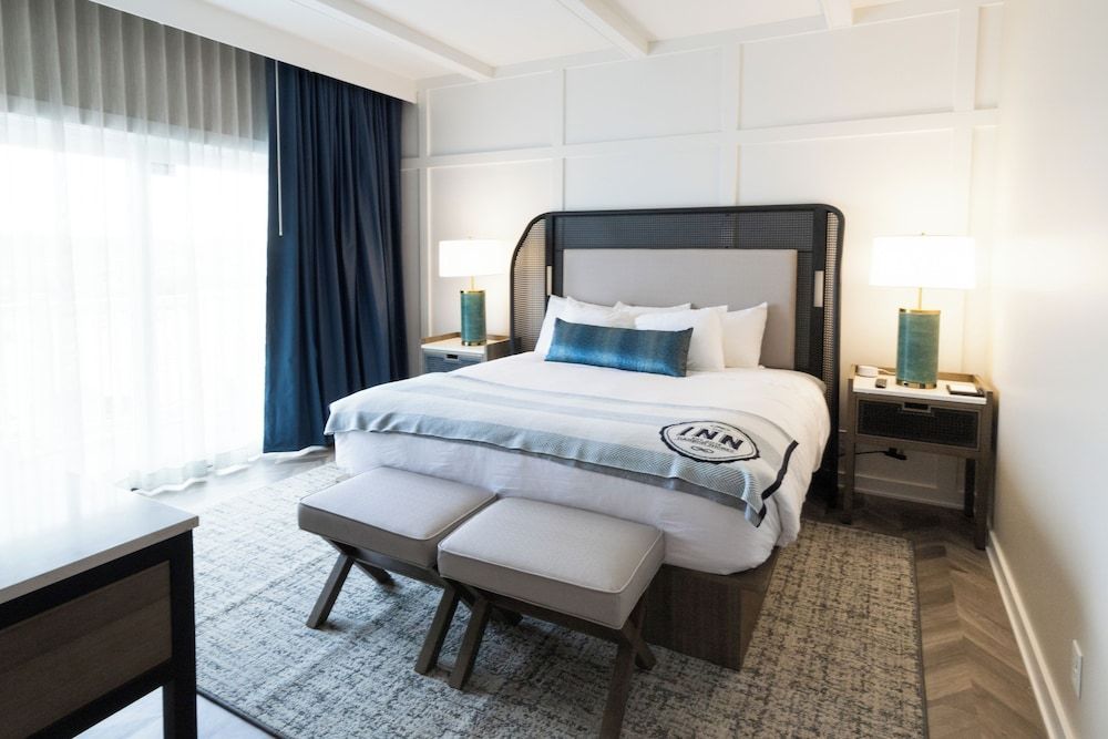 The Inn at Harbor Shores 1