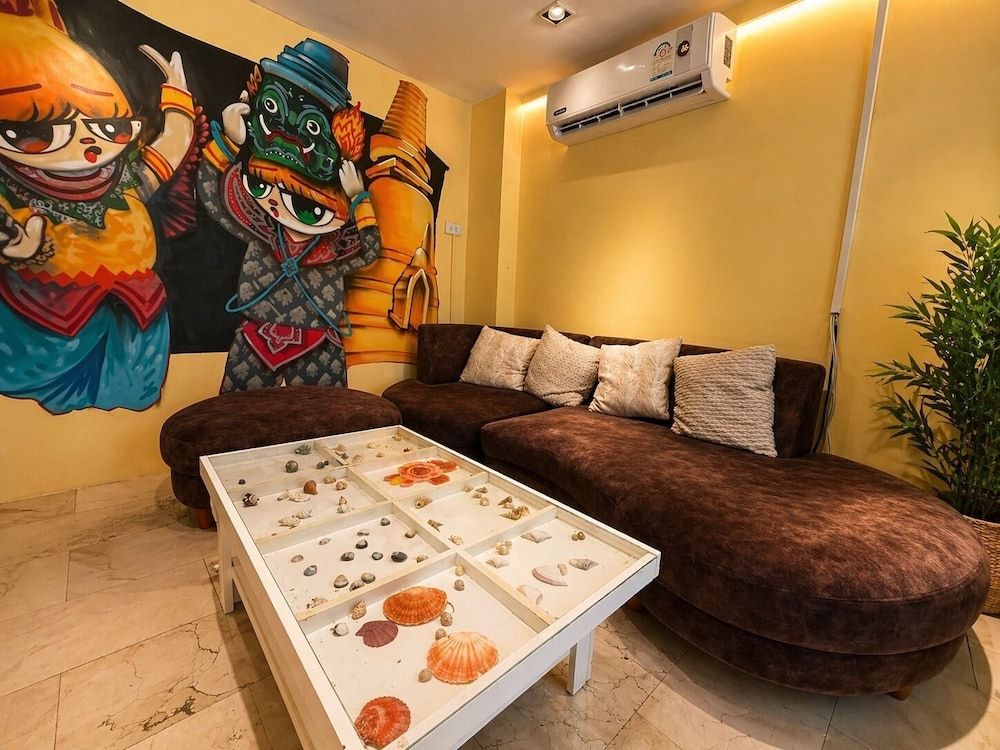 Sukhum Khaosan Au Bon Hostel 1