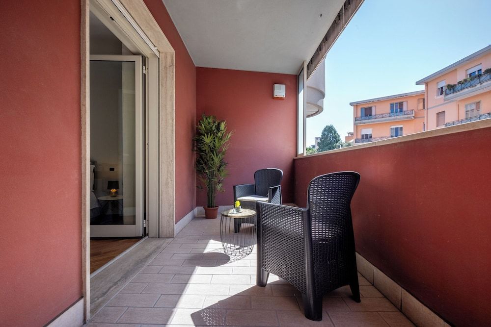 Fior Di Loto Central 1