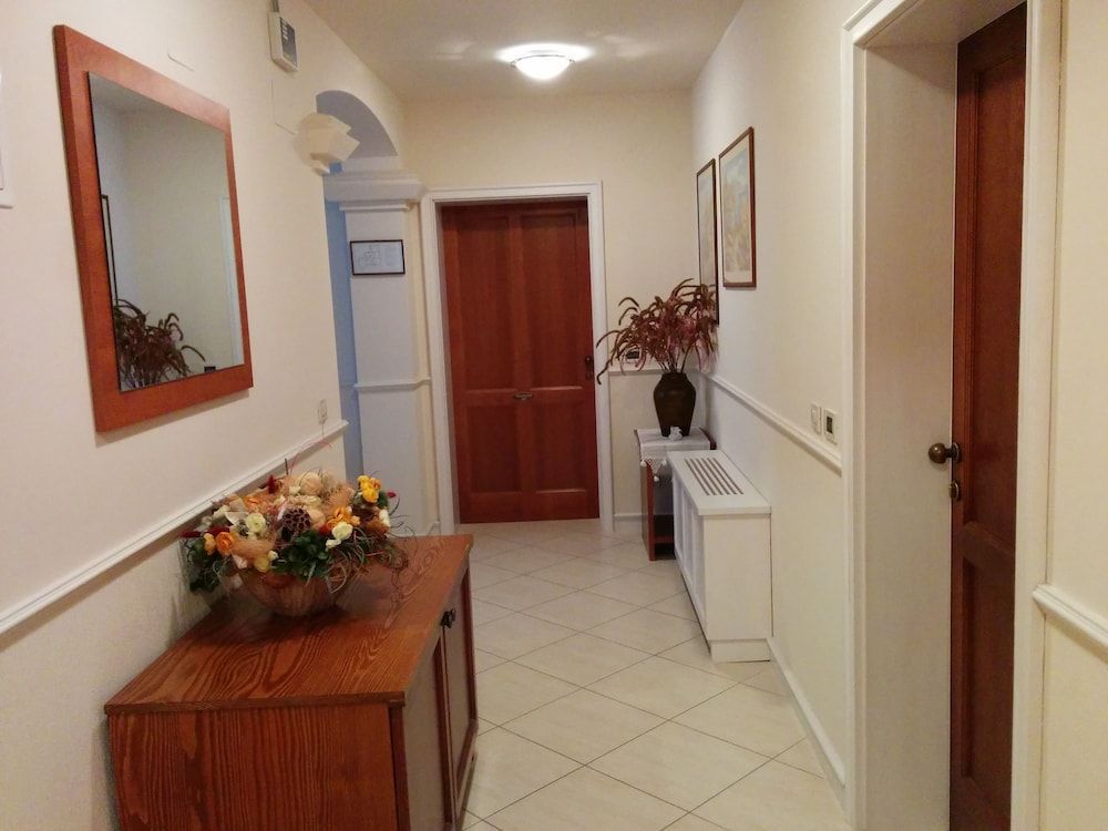 Hotel Abalone 2