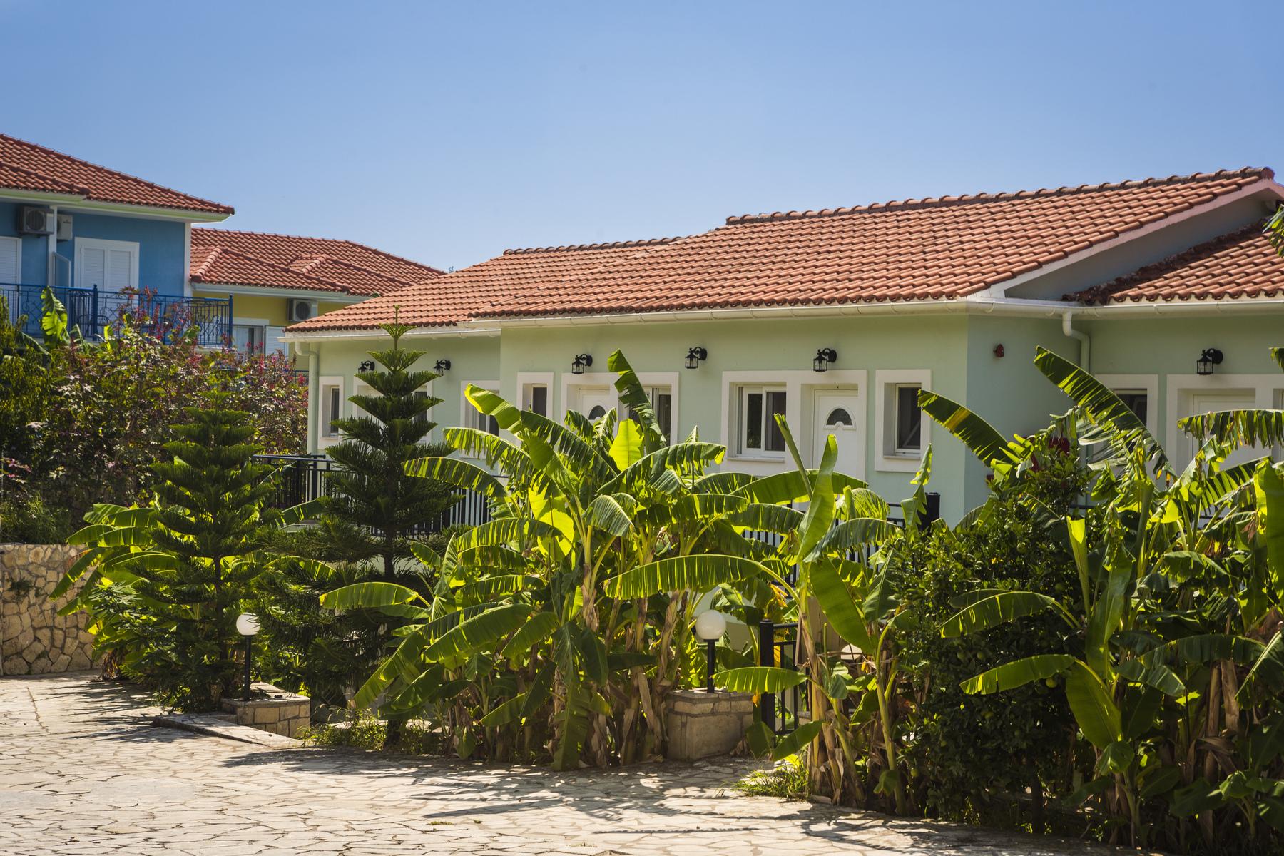 STEFANOS STUDIOS 1