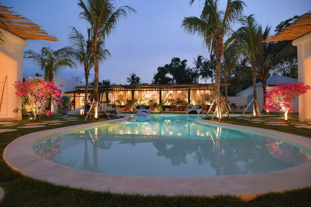 The Koho Air Hotel 1