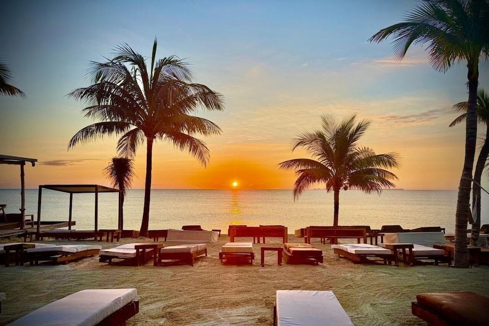 Punta Blanca | Beachfront Boutique Hotel 1