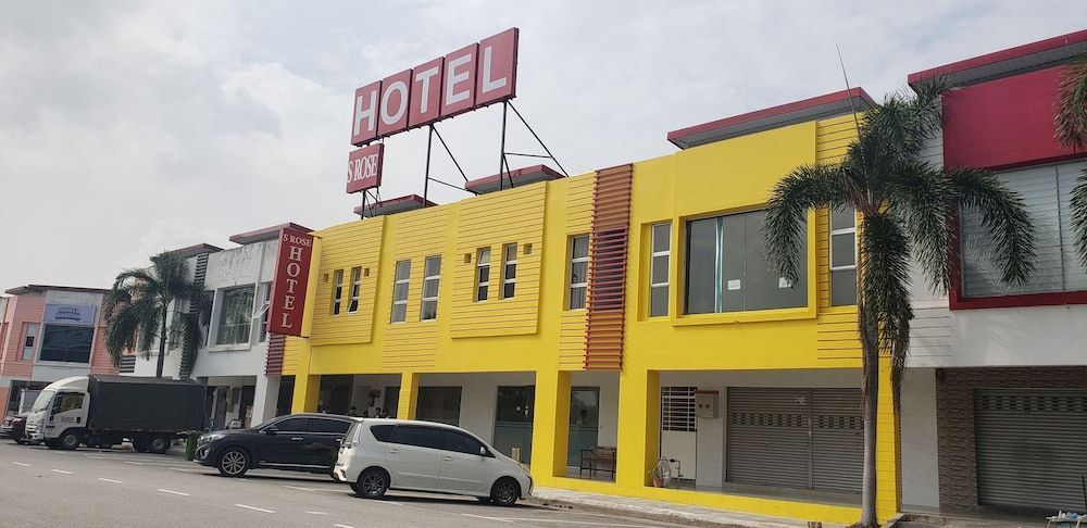 S ROSE HOTEL SEPANG 1