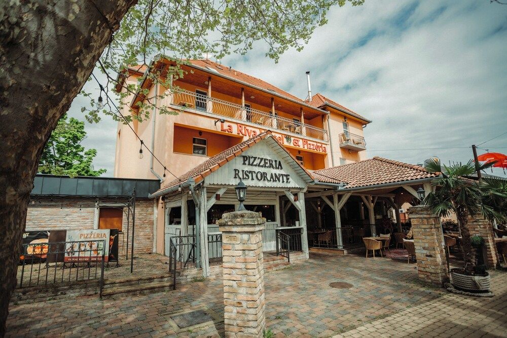 Hotel La Riva 1