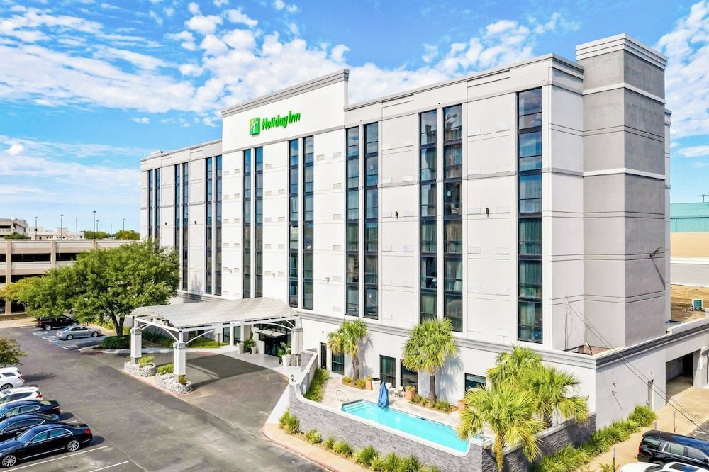 Holiday Inn ALEXANDRIA - DOWNTOWN by IHG 1