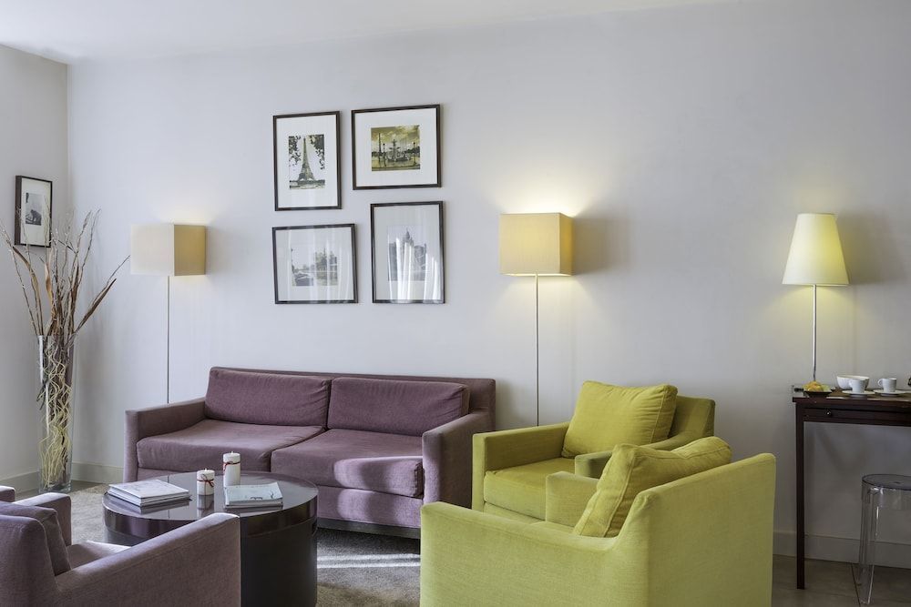 Best Western Rives de Paris La Defense 2