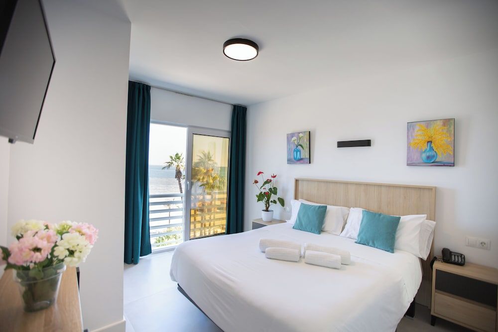 Hotel Mediterráneo by Croma 1