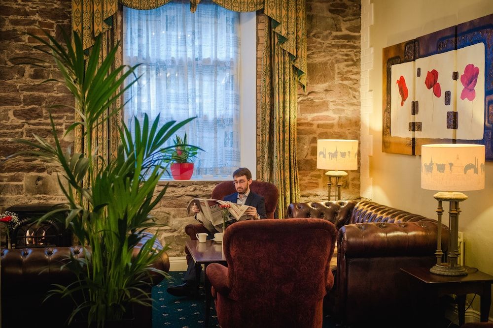 Hotel Isaacs Cork City 2