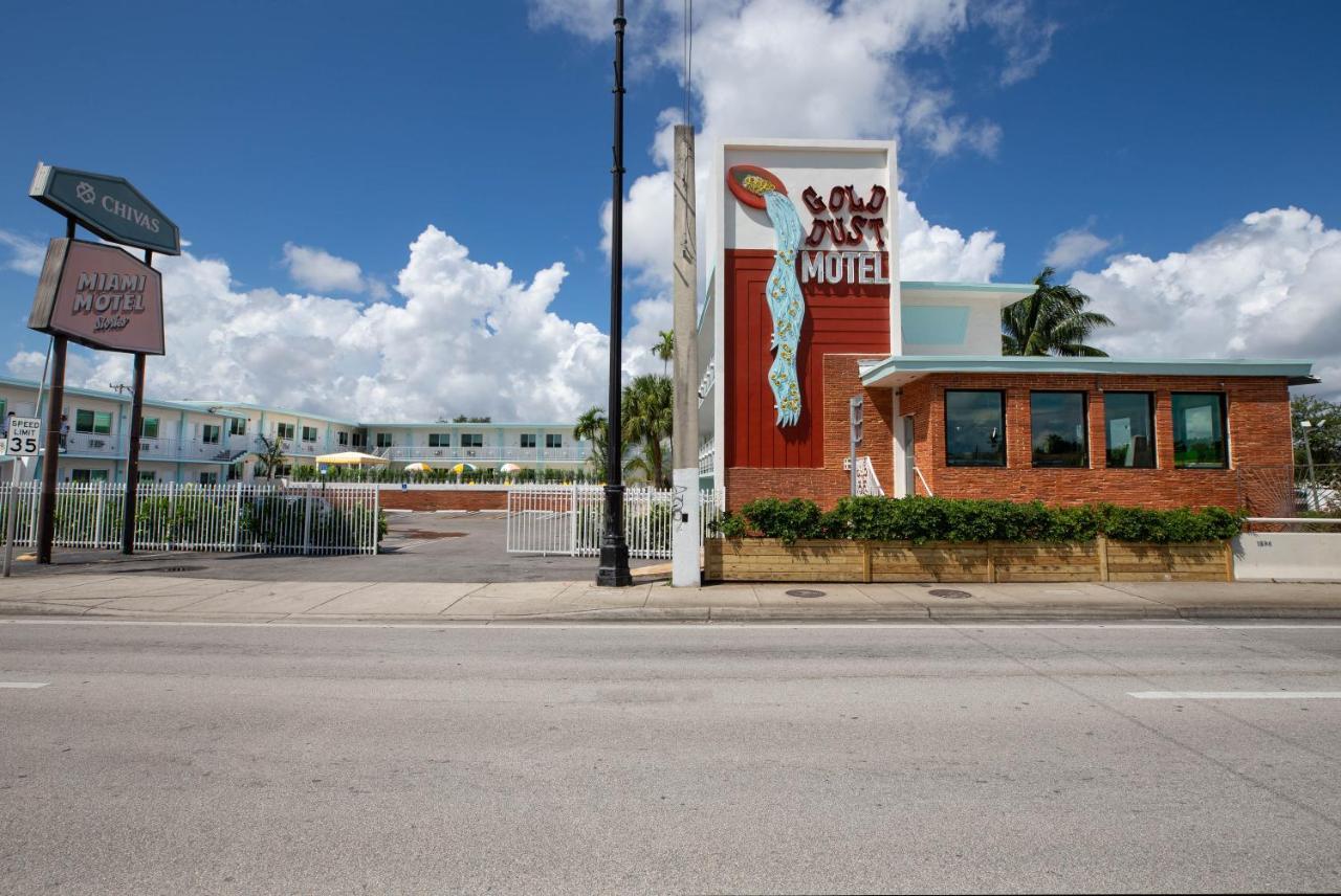 Selina Miami Gold Dust Hotel 1