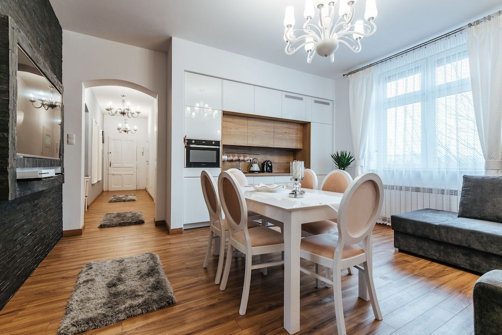 City Lights Apartments - Bosacka 1