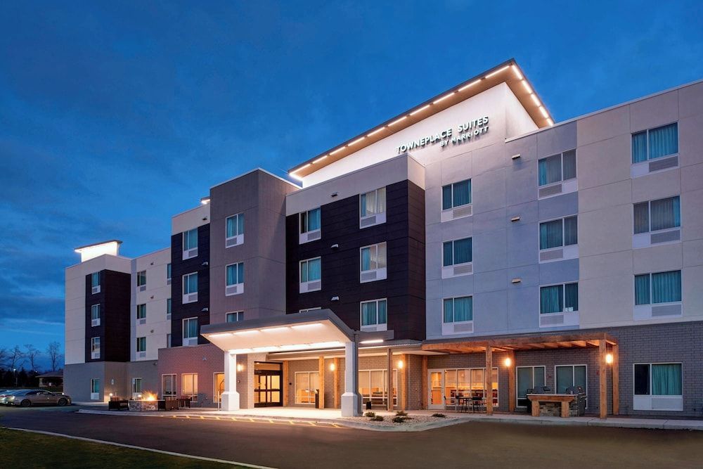 TownePlace Suites by Marriott Grand Rapids Airport 1