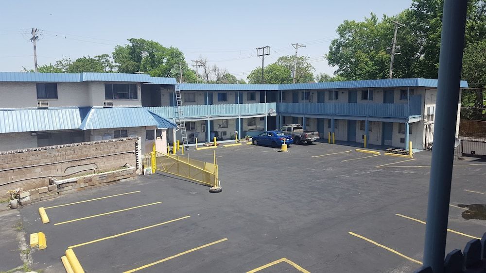 Guest Host Motel 1