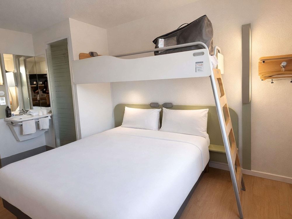 ibis budget Issoire 1