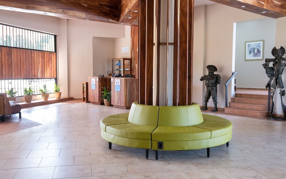 Parador El Faro 2