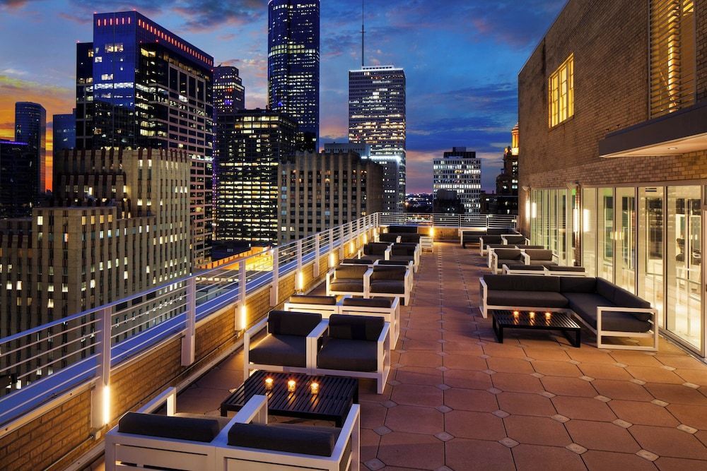 Le Meridien Houston Downtown 1